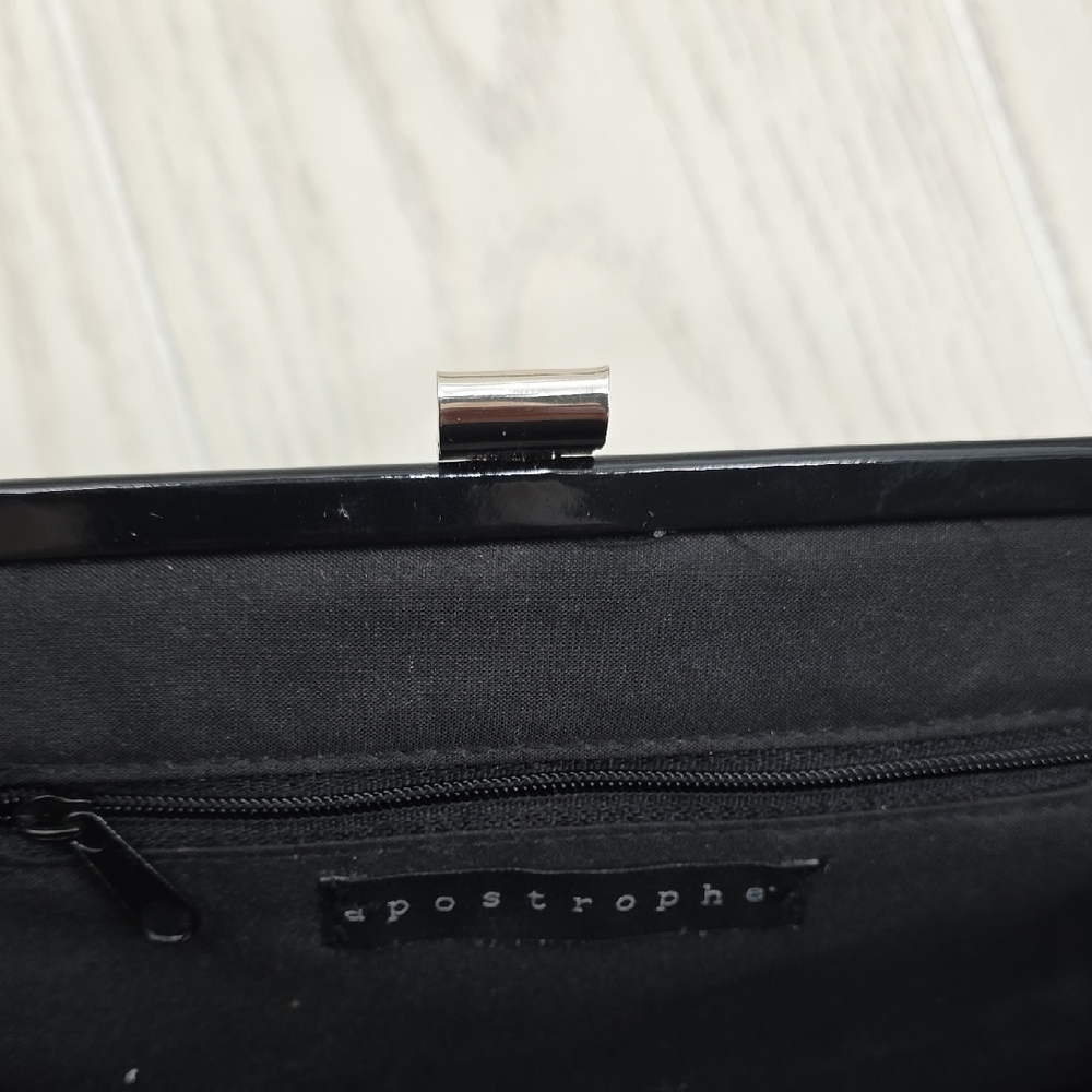 Elegant Black Women's‎ Handbag - Picture 2 of 10